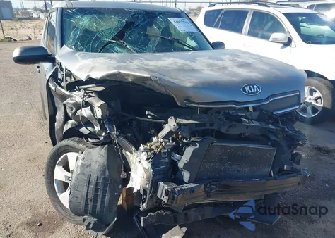 2017 Kia Soul z USA, uszkodzony, nr VIN KNDJN2A26H7477214